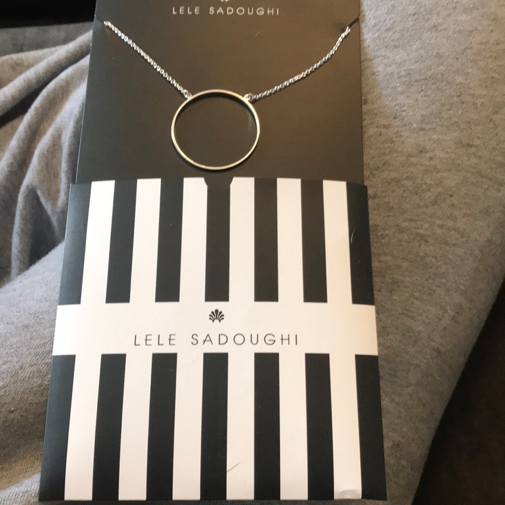 Circle necklace